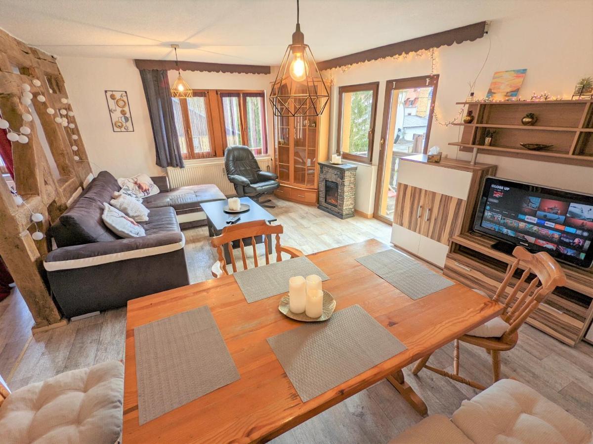 Апартаменти Urlaubstraum Mit Pool, Terrasse & Fluss Im Garten - Ut Зебніц Екстер'єр фото