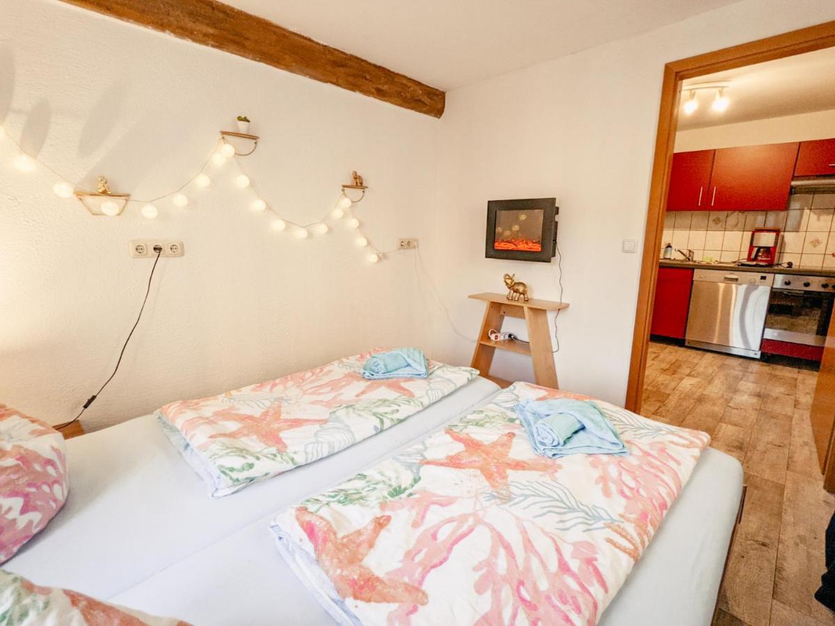 Апартаменти Urlaubstraum Mit Pool, Terrasse & Fluss Im Garten - Ut Зебніц Екстер'єр фото